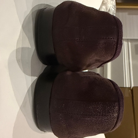 CHANEL Women's Black lamb skin toe and Dark Purple Metallic Suede Flats - Picture 5 of 12